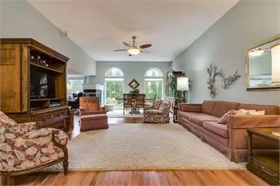 1653 E Club Ln #1 - Photo 4 of 8