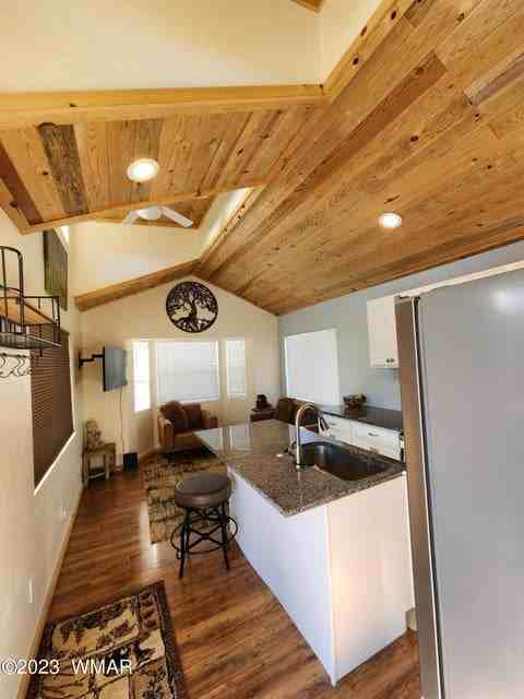 1412 Amanda DriveUnit #1 - Photo 3 of 15