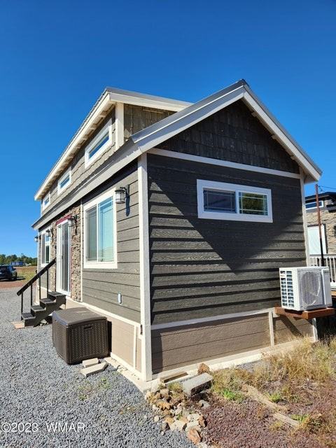 1412 Amanda DriveUnit #1 - Photo 4 of 15