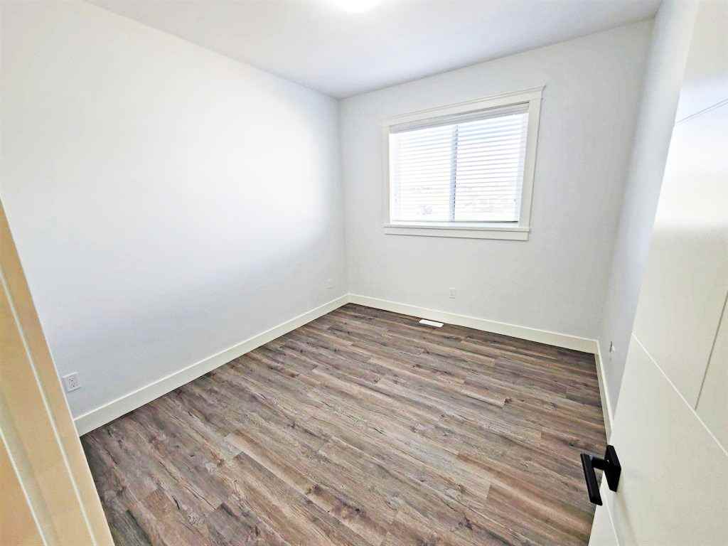 8823 A-8823 112 Ave - F144 - Photo 5 of 10