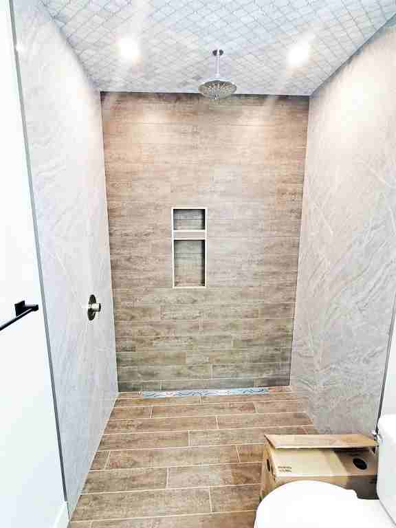 8823 A-8823 112 Ave - F144 - Photo 7 of 10