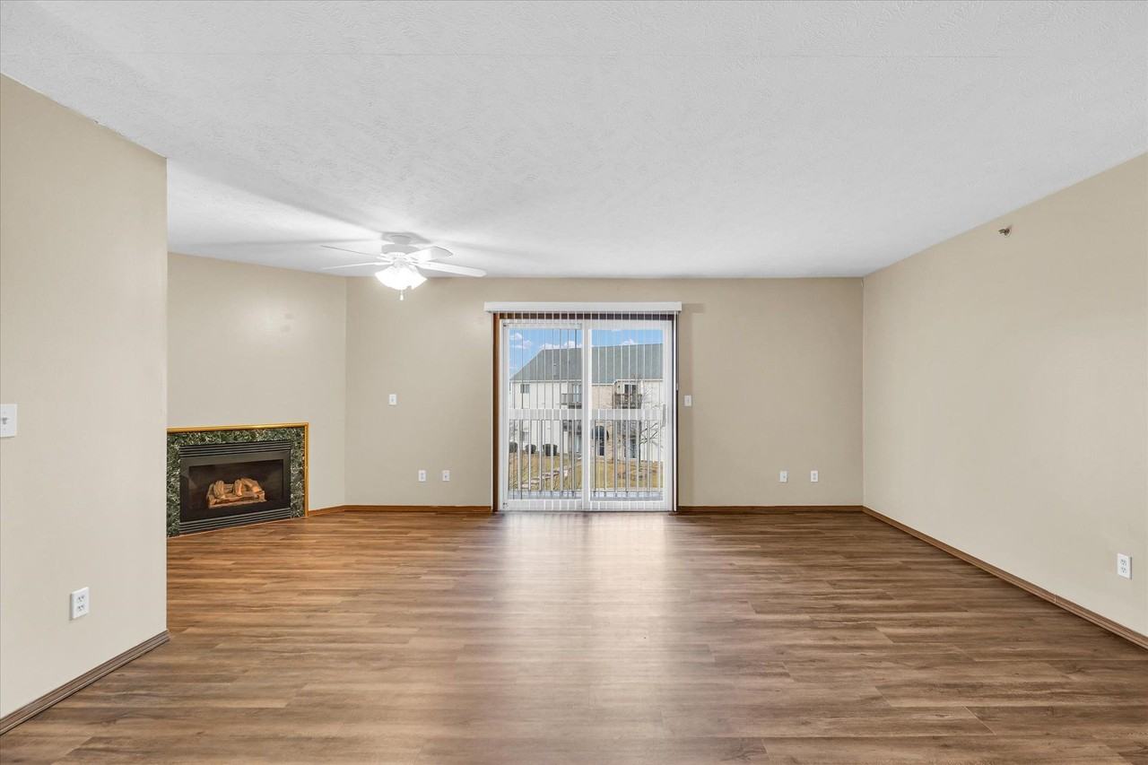 1-6 Rainbow Circle - Photo 7 of 19