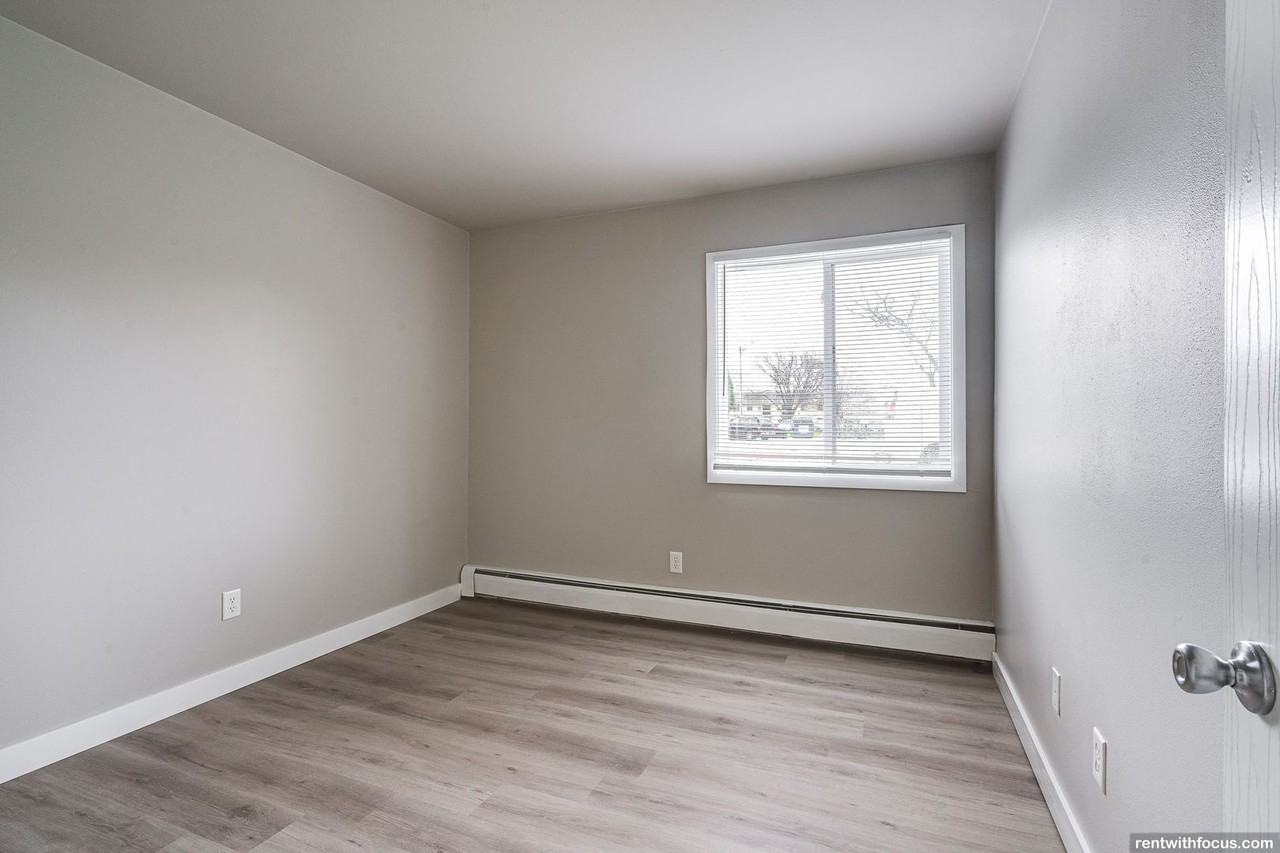 The Cornerstone - Photo 6 of 18