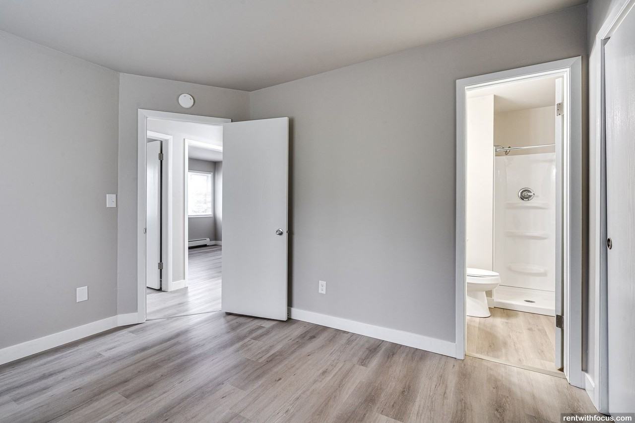 The Cornerstone - Photo 7 of 18