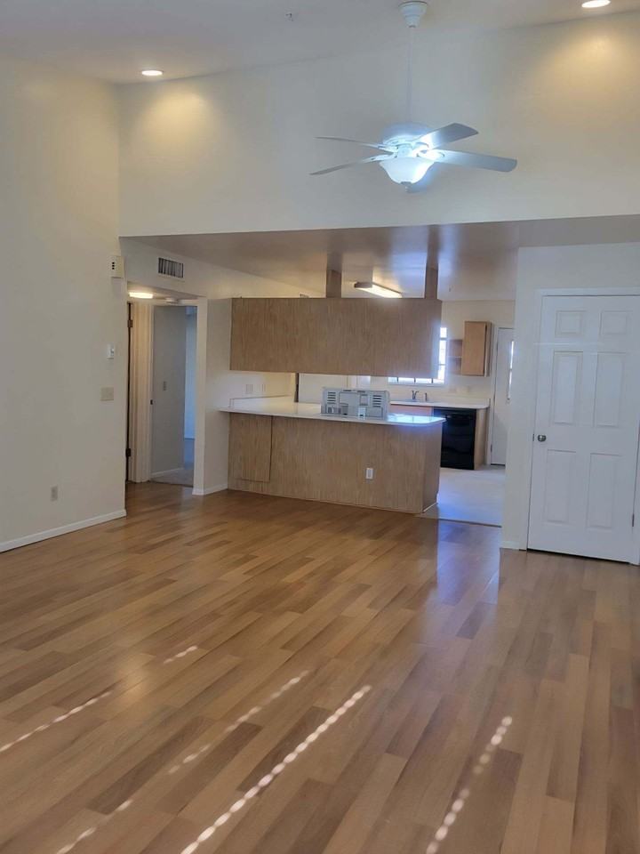 7420 E Spouse Dr #B - Photo 2 of 17