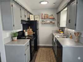 featured image of 2510 E Pawnee St