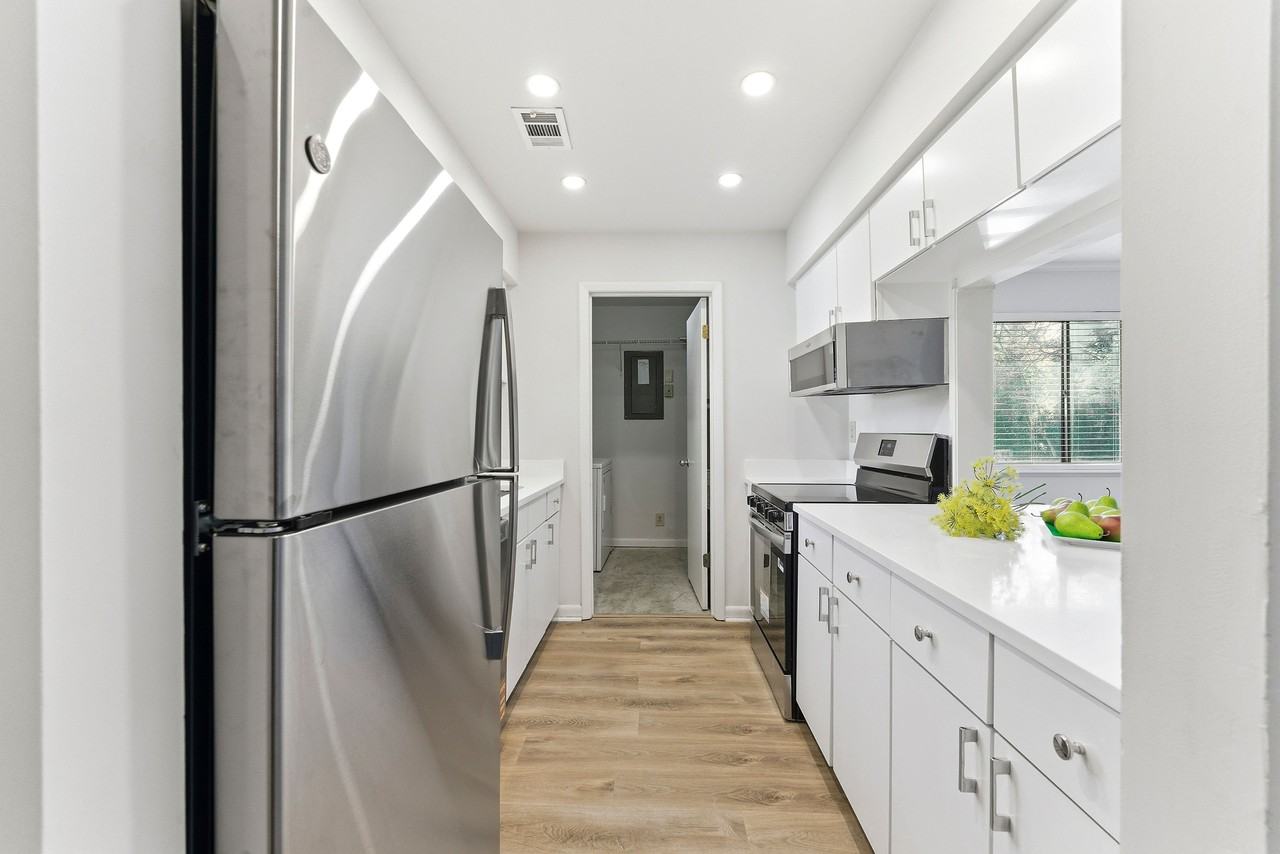 56 Finch Trl Ne #1 - Photo 2 of 36