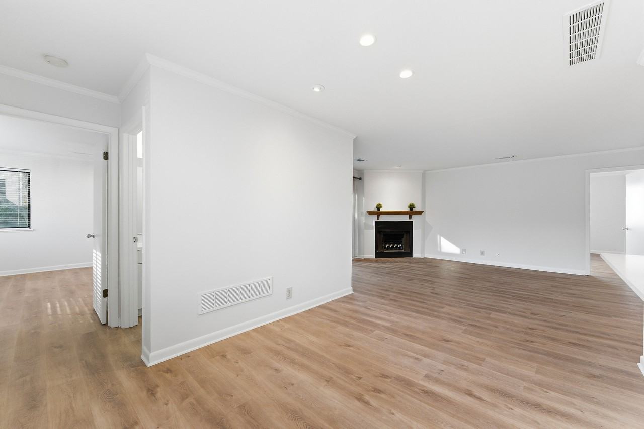 56 Finch Trl Ne #1 - Photo 5 of 36