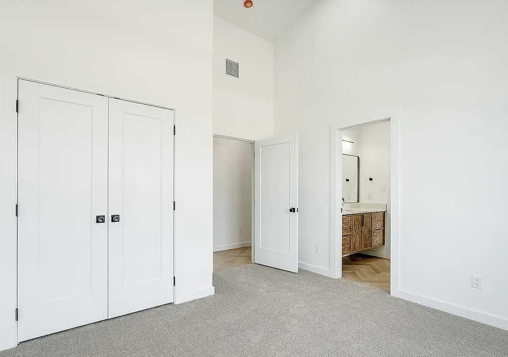 17466 County Road 3539 #1 - Photo 7 of 10