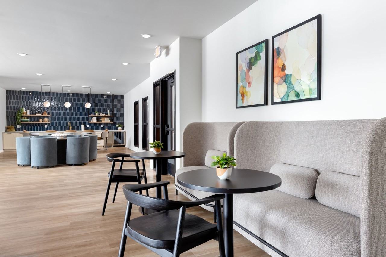 First & Banks - Photo 7 of 50