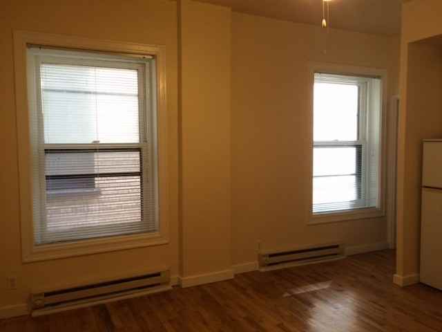 Washington Plaza Apartments - Photo 3 of 27