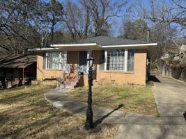 featured image of 1100 W Grand Ave #1