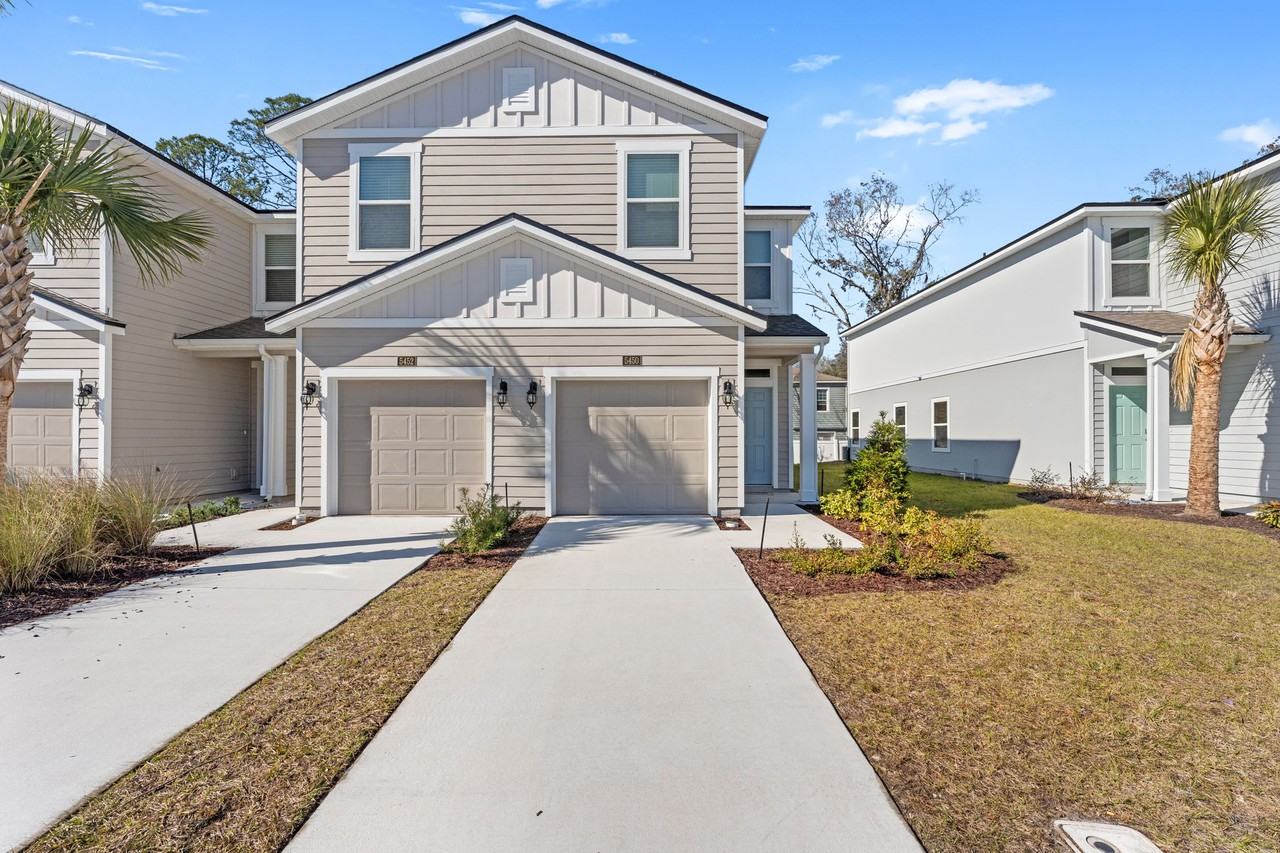 5450 Broad Bridge Way #1 - Photo 3 of 41