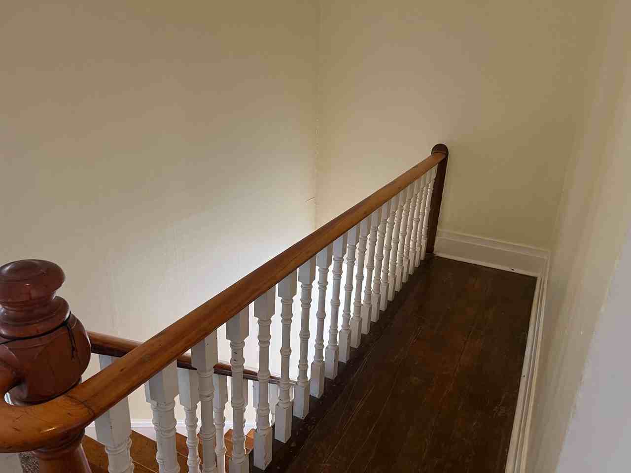 436 S 6th St W #1-2 - Photo 5 of 11