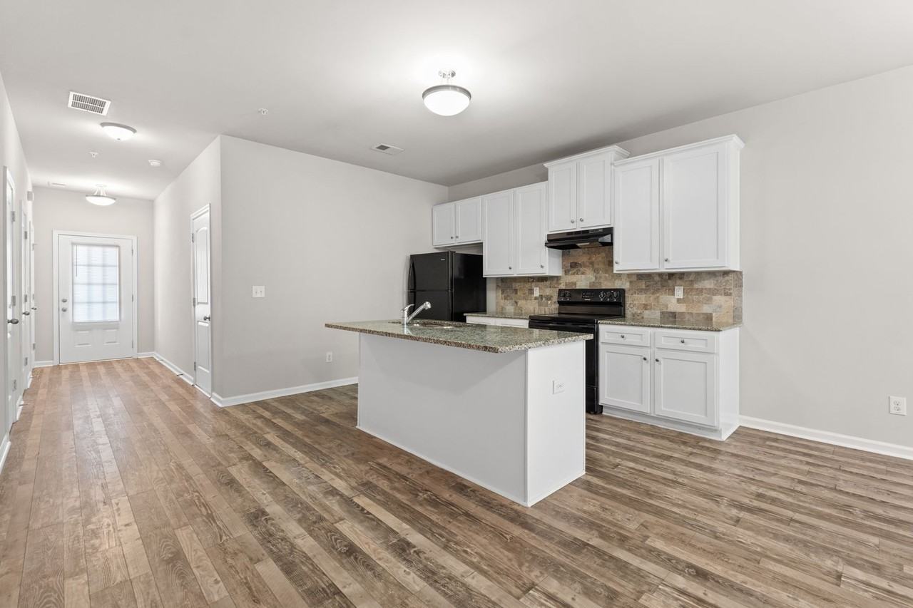 1692 Old Dogwood - Photo 6 of 30