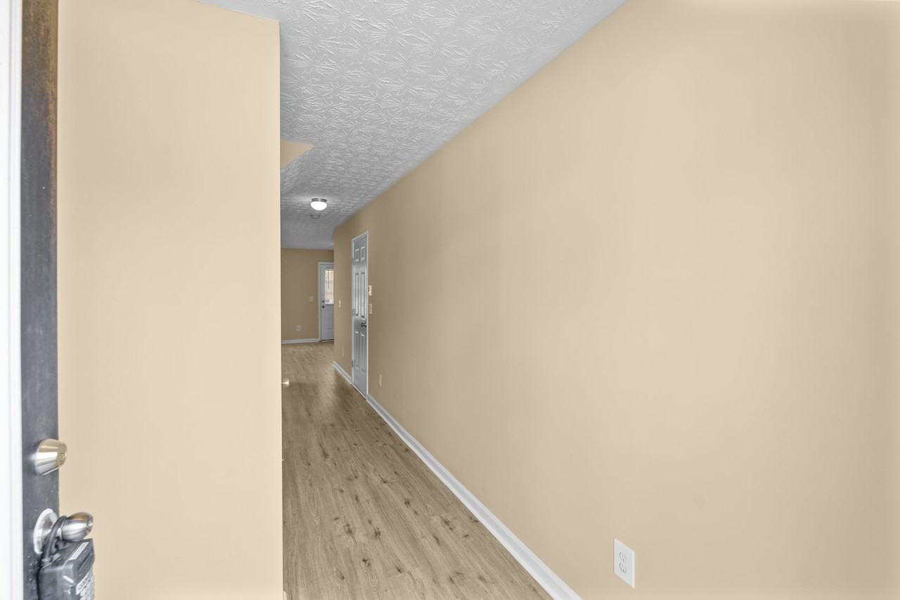 3100 Bonnes Dr - Photo 2 of 30