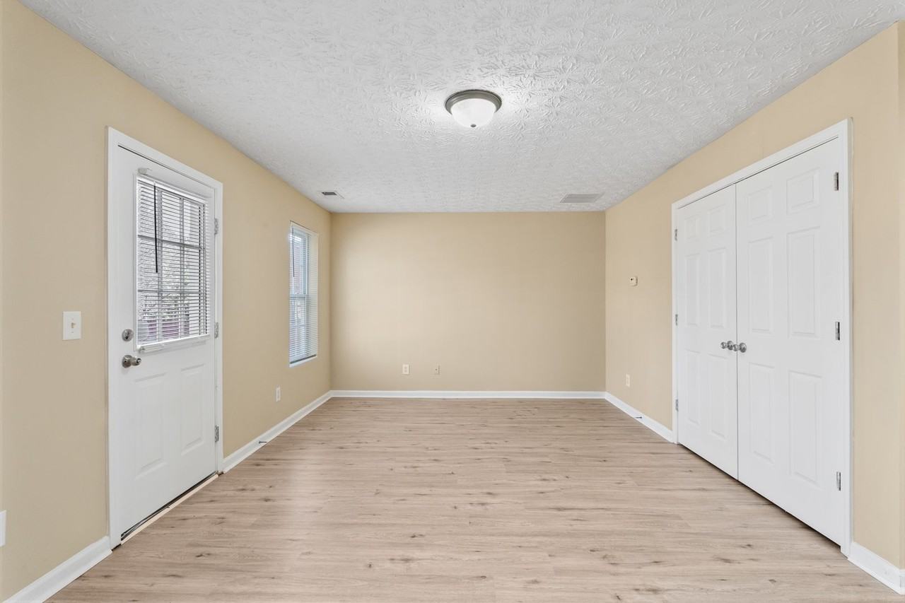 3100 Bonnes Dr - Photo 5 of 30