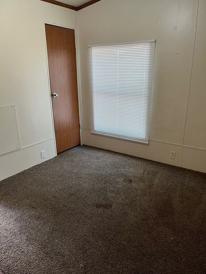 Burkburnett TX LLC - Photo 7 of 9