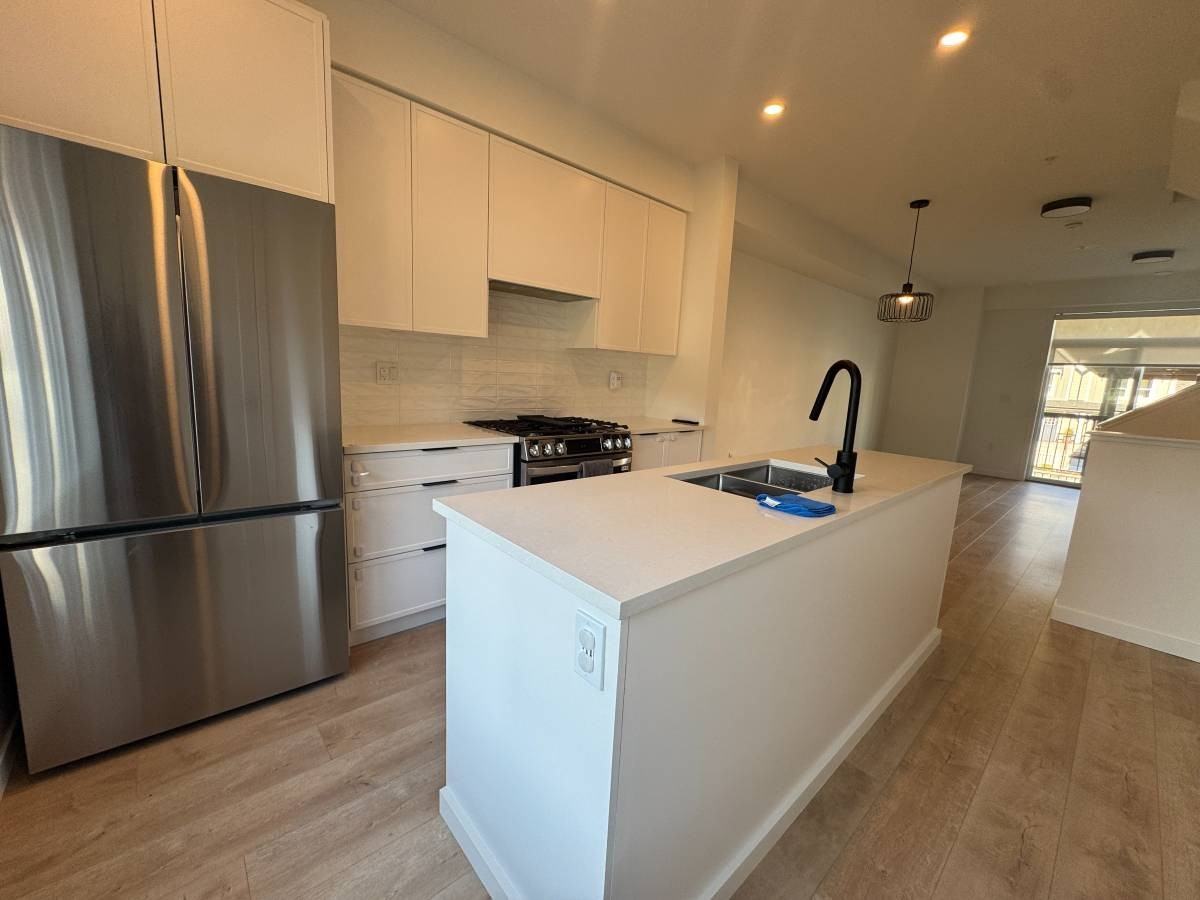 24951 112 Avenue #165 - Photo 5 of 20