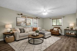 featured image of 272 Collingwood Ave