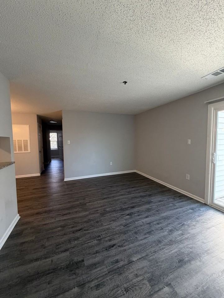 Ayrsley Landing - Photo 5 of 25