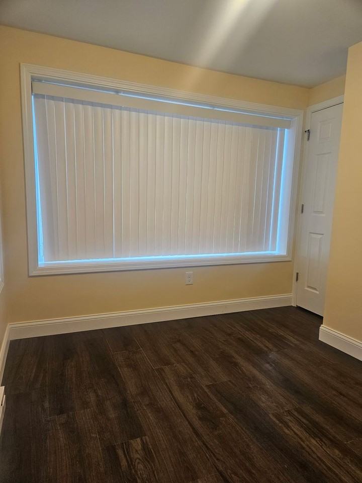 920 N Church St - Photo 4 of 13