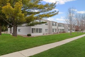 featured image of 1601 N Hershey Rd