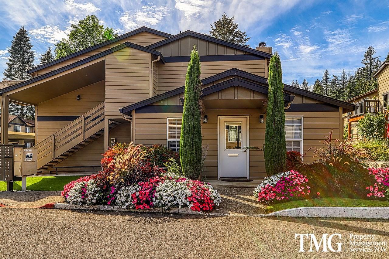 River View Apartments - Photo 3 of 37