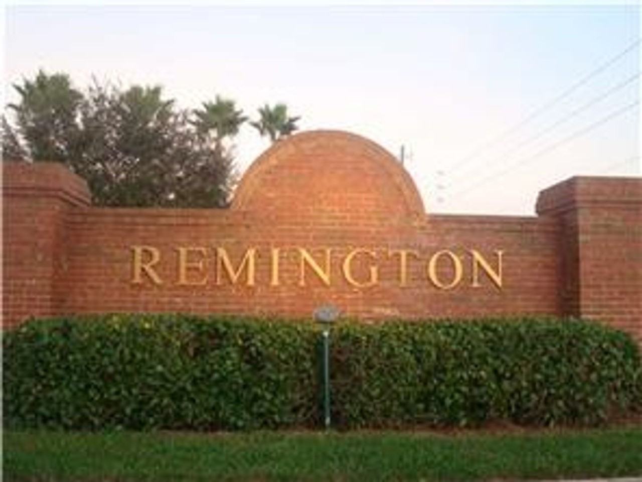 185 Owenshire Cir - Photo 2 of 17