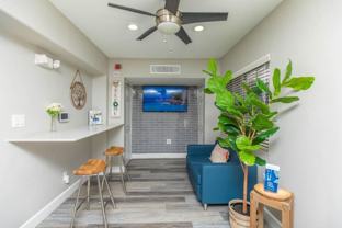 2634 N 51st Ave - Photo 1 of 1