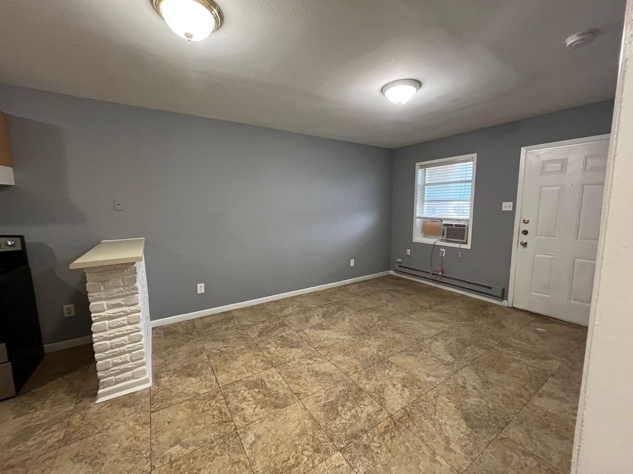 Sunnyside Duplexes - Photo 2 of 10