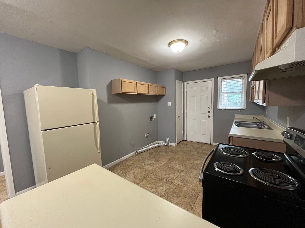 Sunnyside Duplexes - Photo 5 of 10