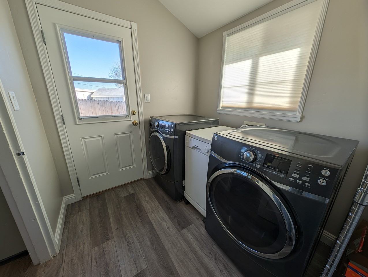 411 Birch St #NA - Photo 7 of 10