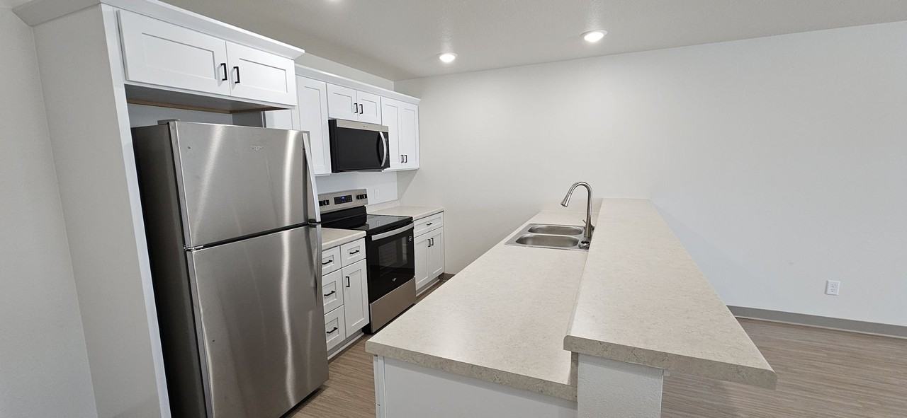 520th 6th St. - Photo 3 of 26