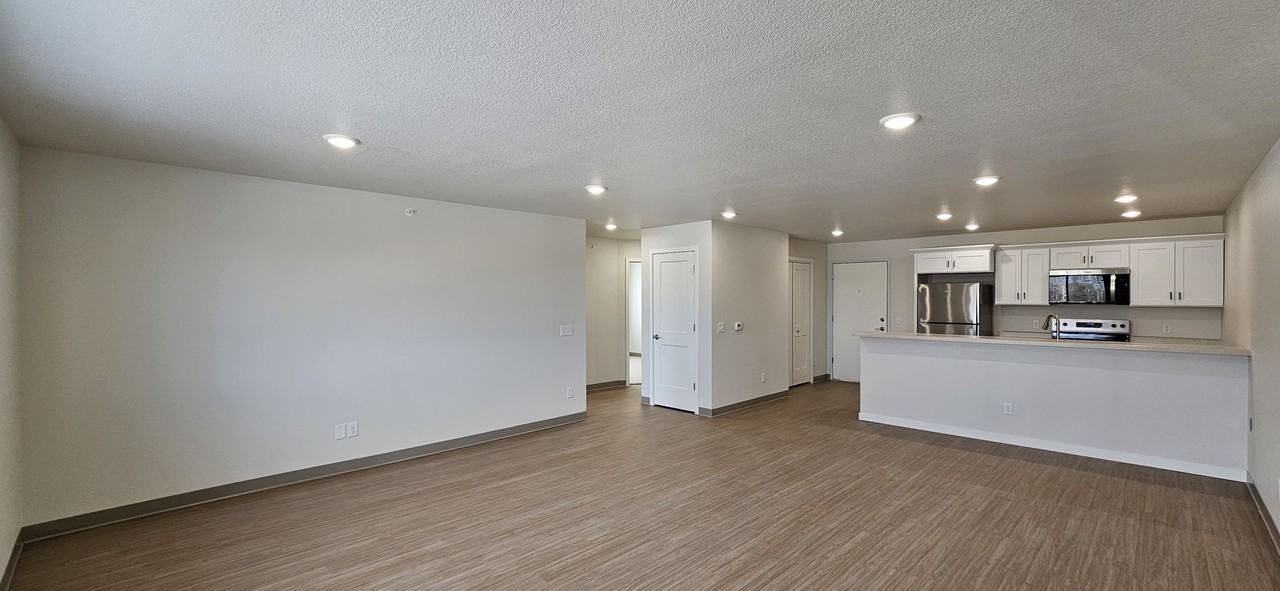 520th 6th St. - Photo 6 of 26