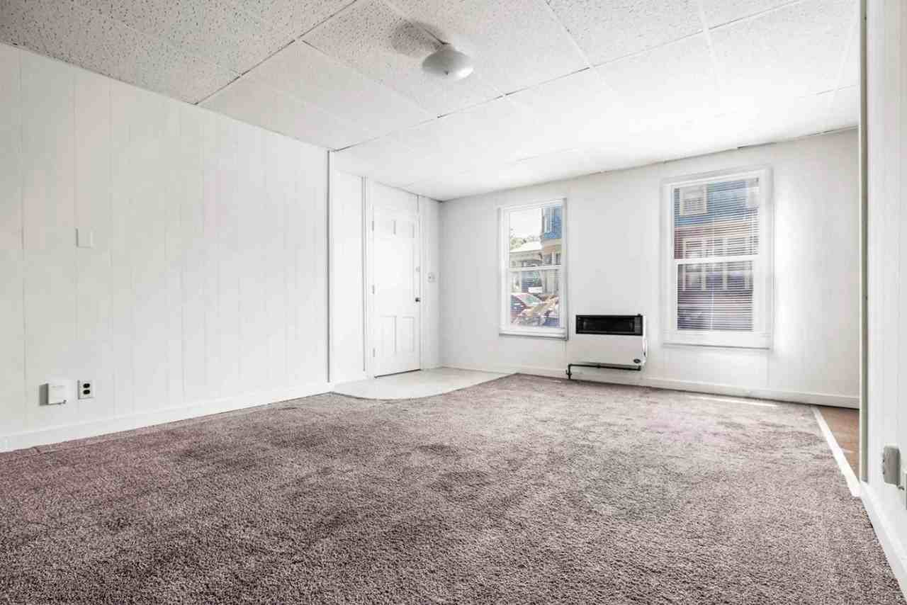 410 E. Grove - Photo 6 of 31