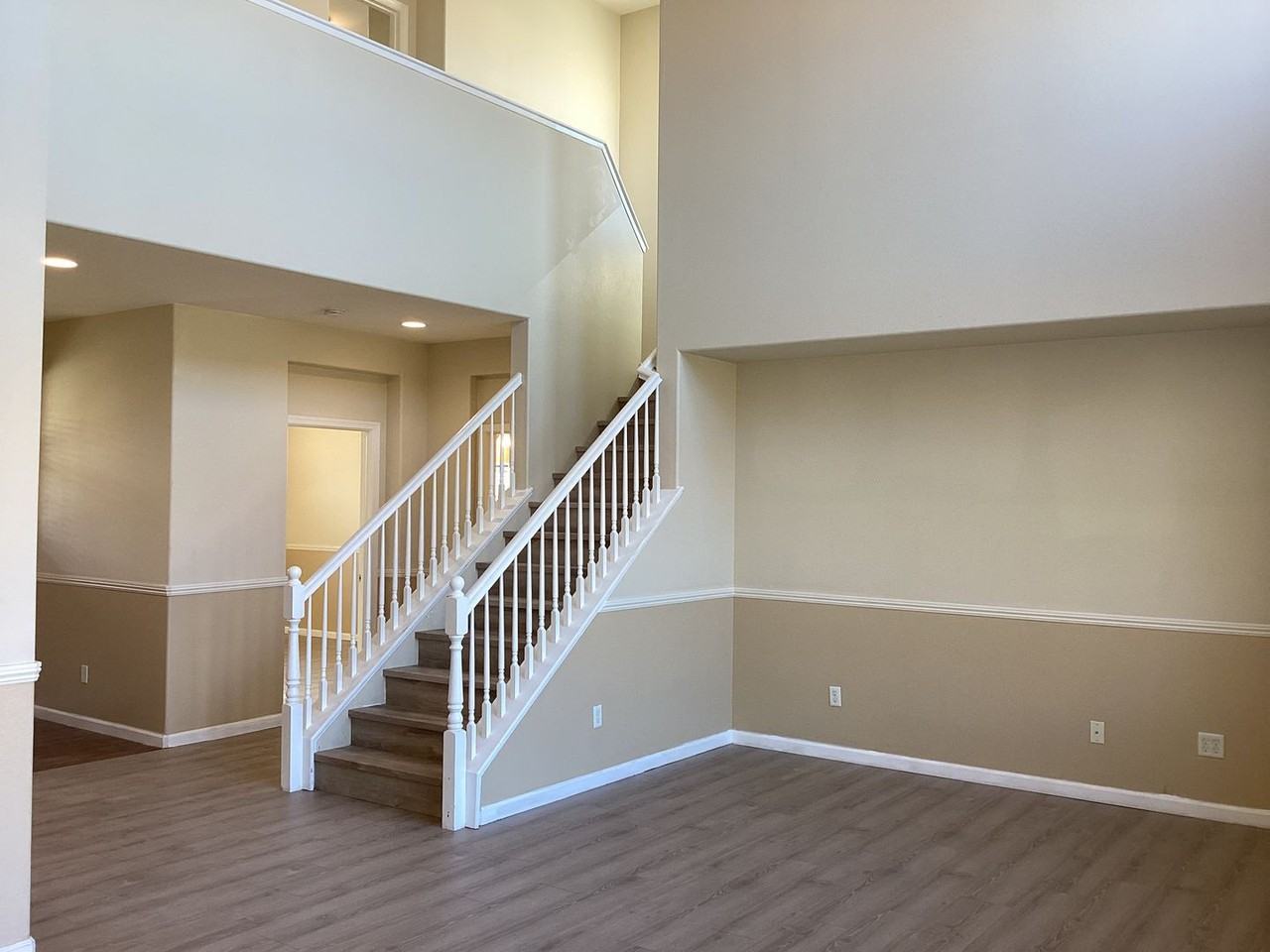 7426 E Redlands Ave - Photo 4 of 26
