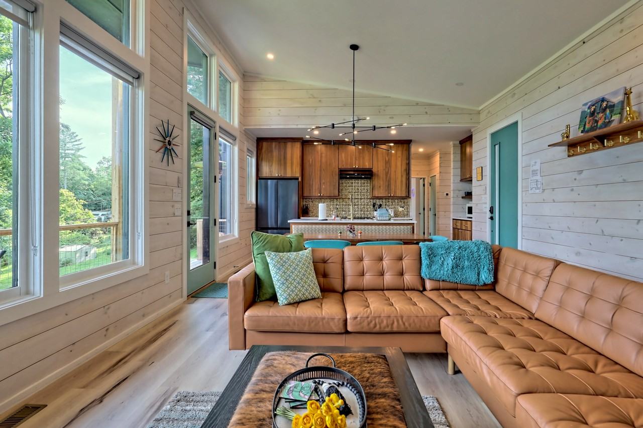 122 Cannon St #NA - Photo 5 of 50