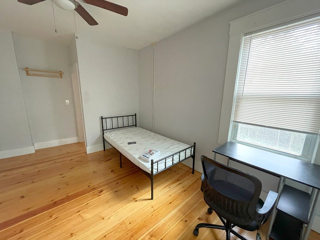 340 Broadway #ONLY - Photo 6 of 17