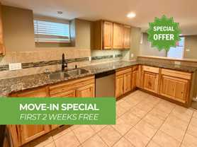 404 E Oak St #B - Photo 1 of 1