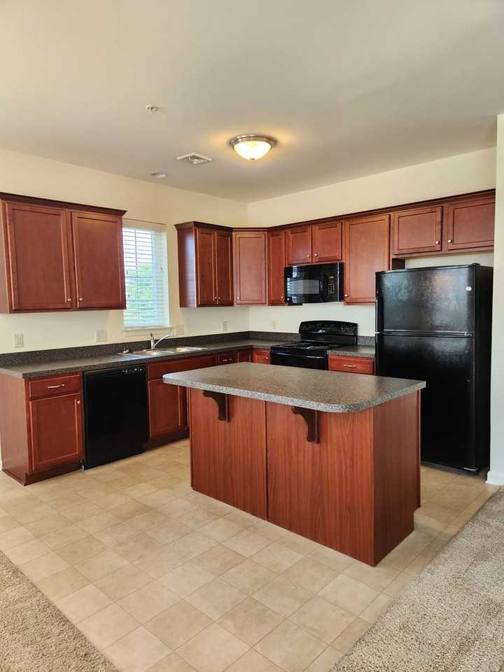 Sutherland Village - Photo 7 of 31