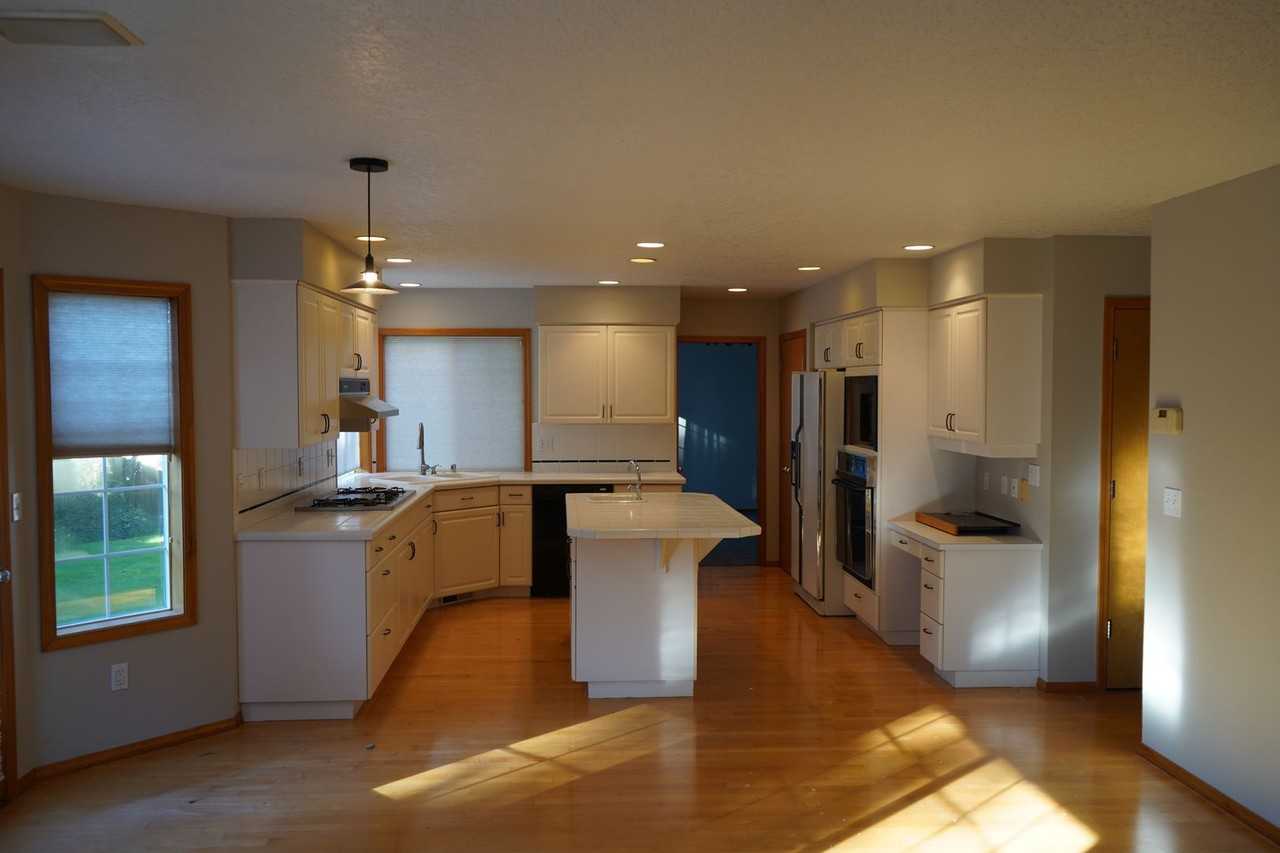 12507 Se 24th St - Photo 6 of 15