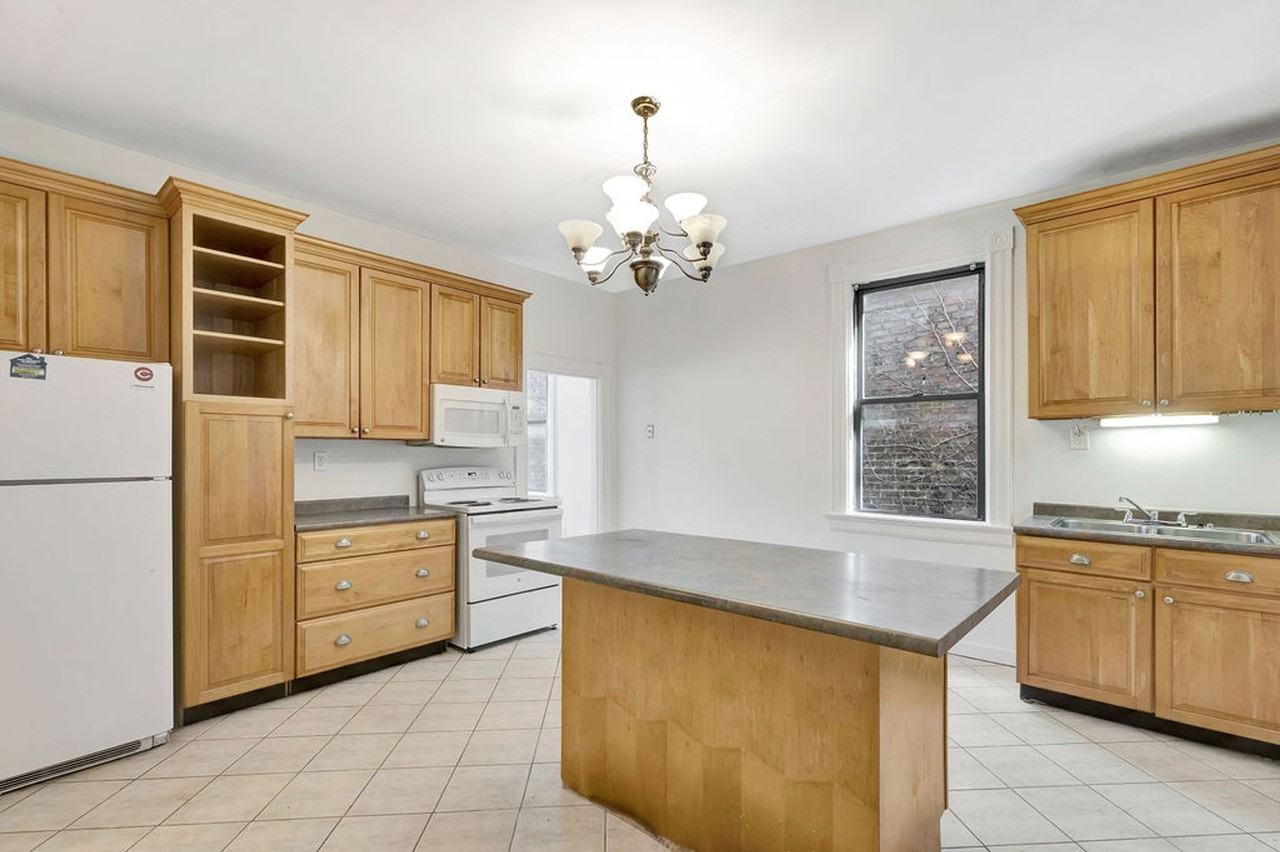 1617 Westwood - Photo 4 of 26