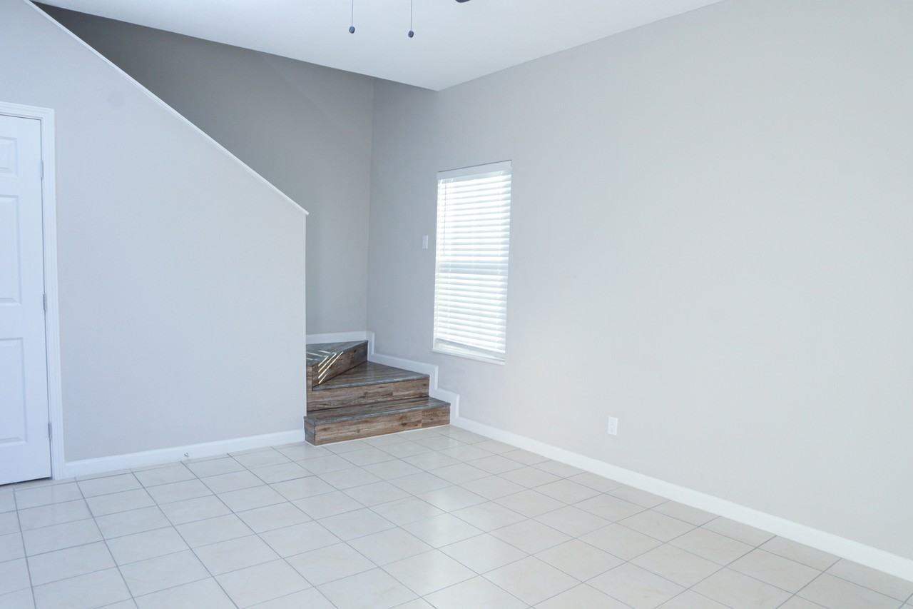 8501 Michigan Ave #1 - Photo 6 of 17