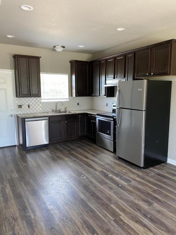 4245 Meyers Ln - Photo 2 of 5