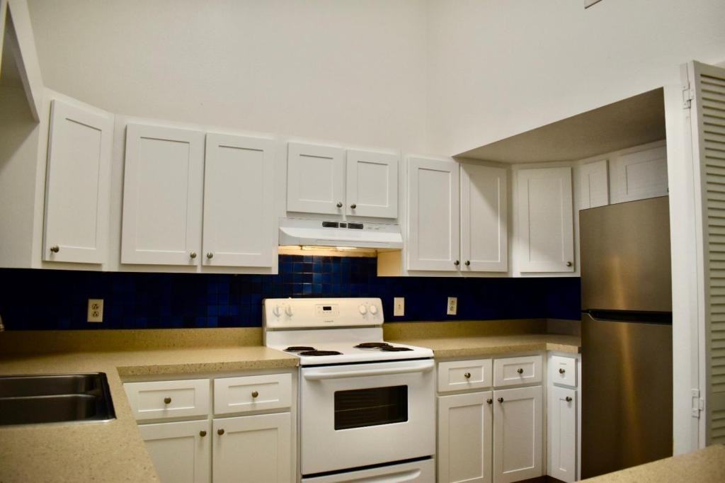 5220 Sw 21st Pl - Photo 7 of 20