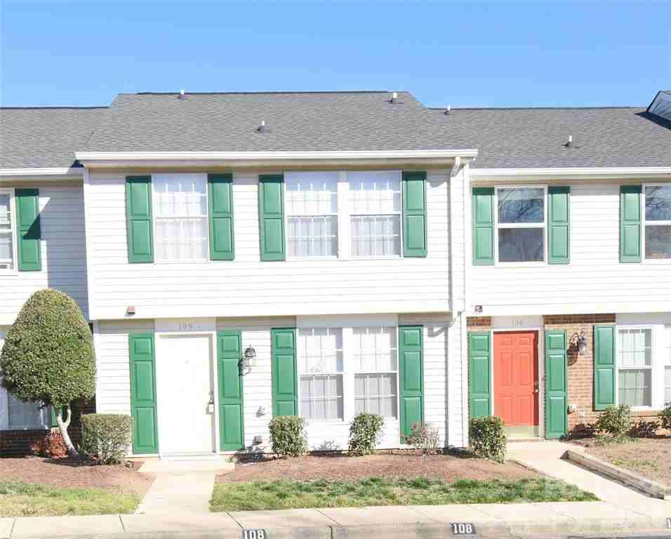 108 Water Oak Dr - Photo 2 of 29