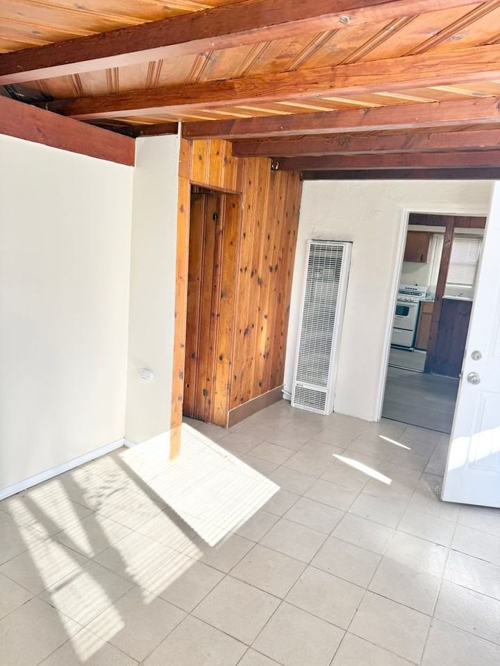 310 Charleston St Se - Photo 7 of 7