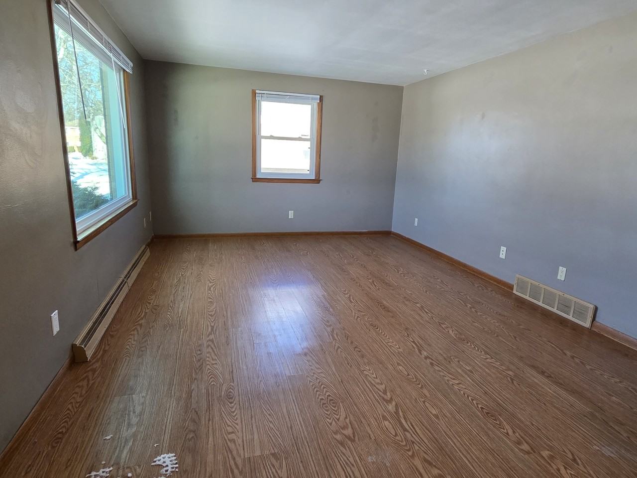 116 116/118 South Buchanan Street #116 - Photo 4 of 34