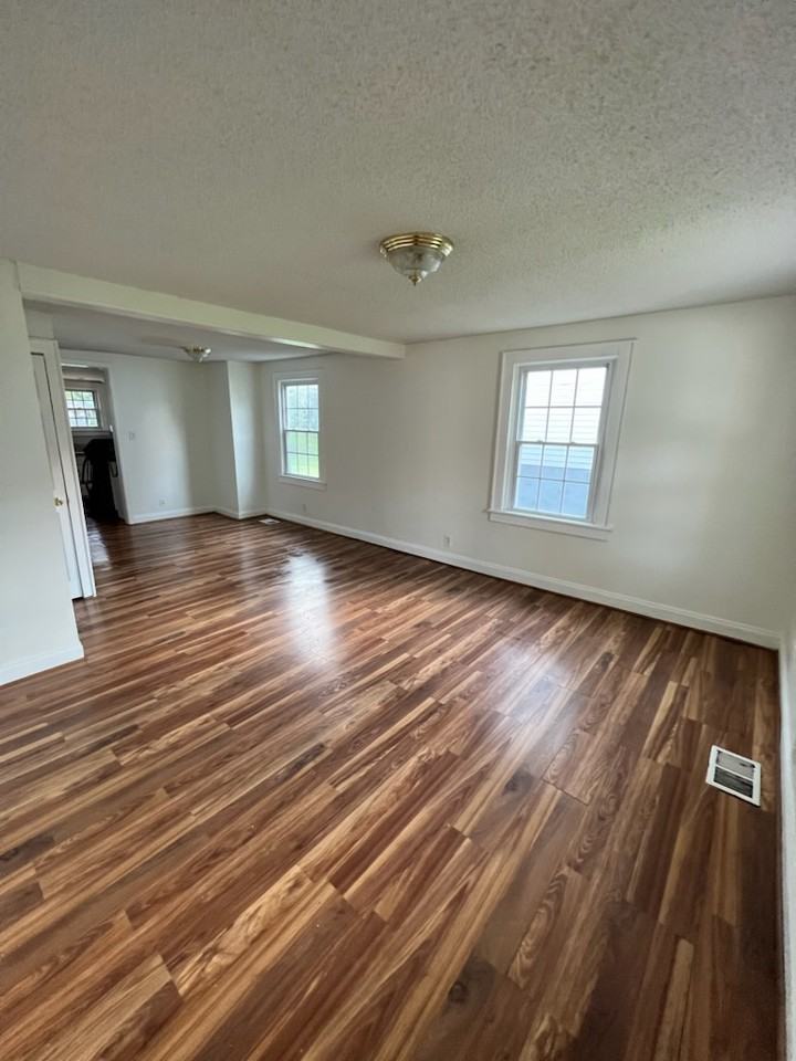 215 Radnor St #NA - Photo 3 of 17